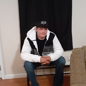 Meet your Posher, Cameron